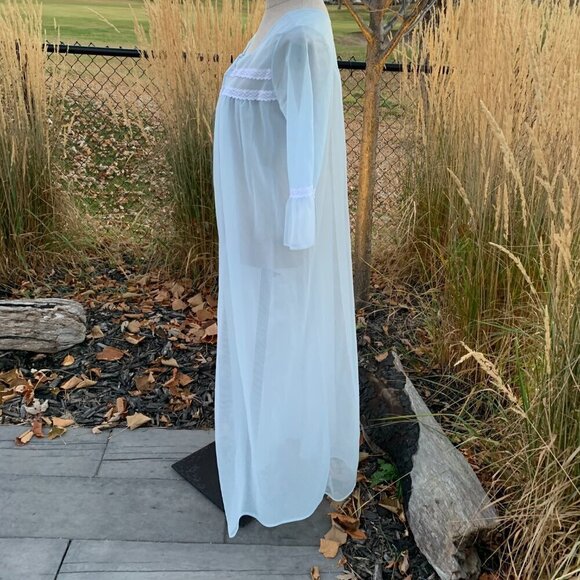 Vintage Sheer Chiffon Peignoir Robe Handmade Pastel Blue Dressing Gown - Picture 4 of 13